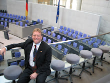 Born politician (NOT)