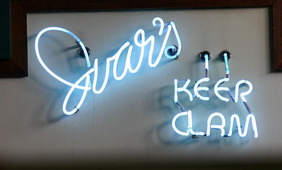 ivars logo