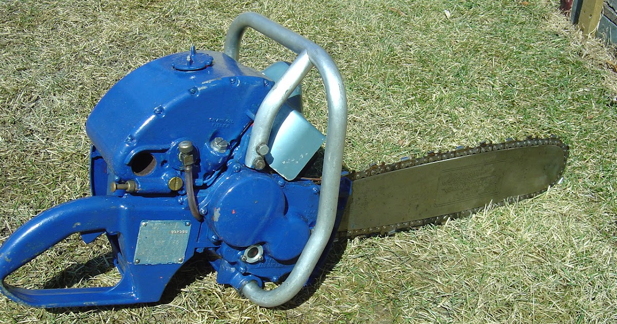 VINTAGE CHAINSAW COLLECTION HOMELITE WIZ