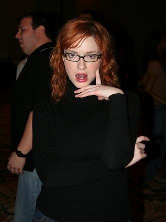 [Christina_Hendricks_080.jpg]