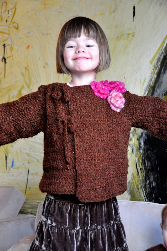 The Used Yarn Chronicles: A Pattern: Crochet Flower Bouquet Coin Purse