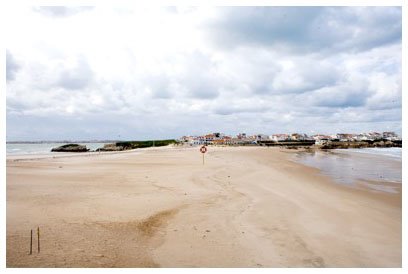 click on photo to see a few beaches of Peniche