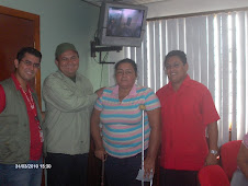 De izquierda a Derecha Alcalde, Mayor, y Presidente de Desarrollo Social