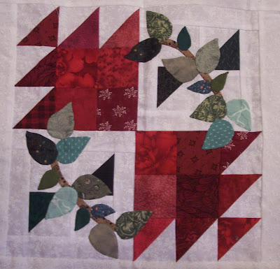 Red, Green and White Quilt Blocks, Book Eight of The Quilt Ladies Book Collection