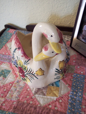Swan Vase and Little Quilt