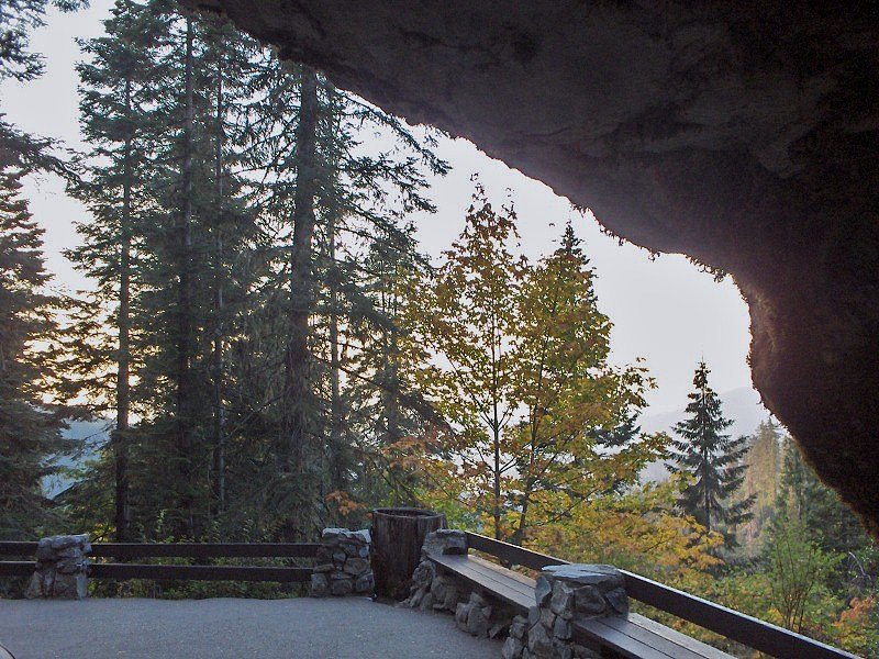 [28+ORCA+view+from+cave+exit+(800x600).jpg]