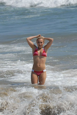 hayden-panettiere-bikini