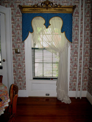 curtain designs pictures