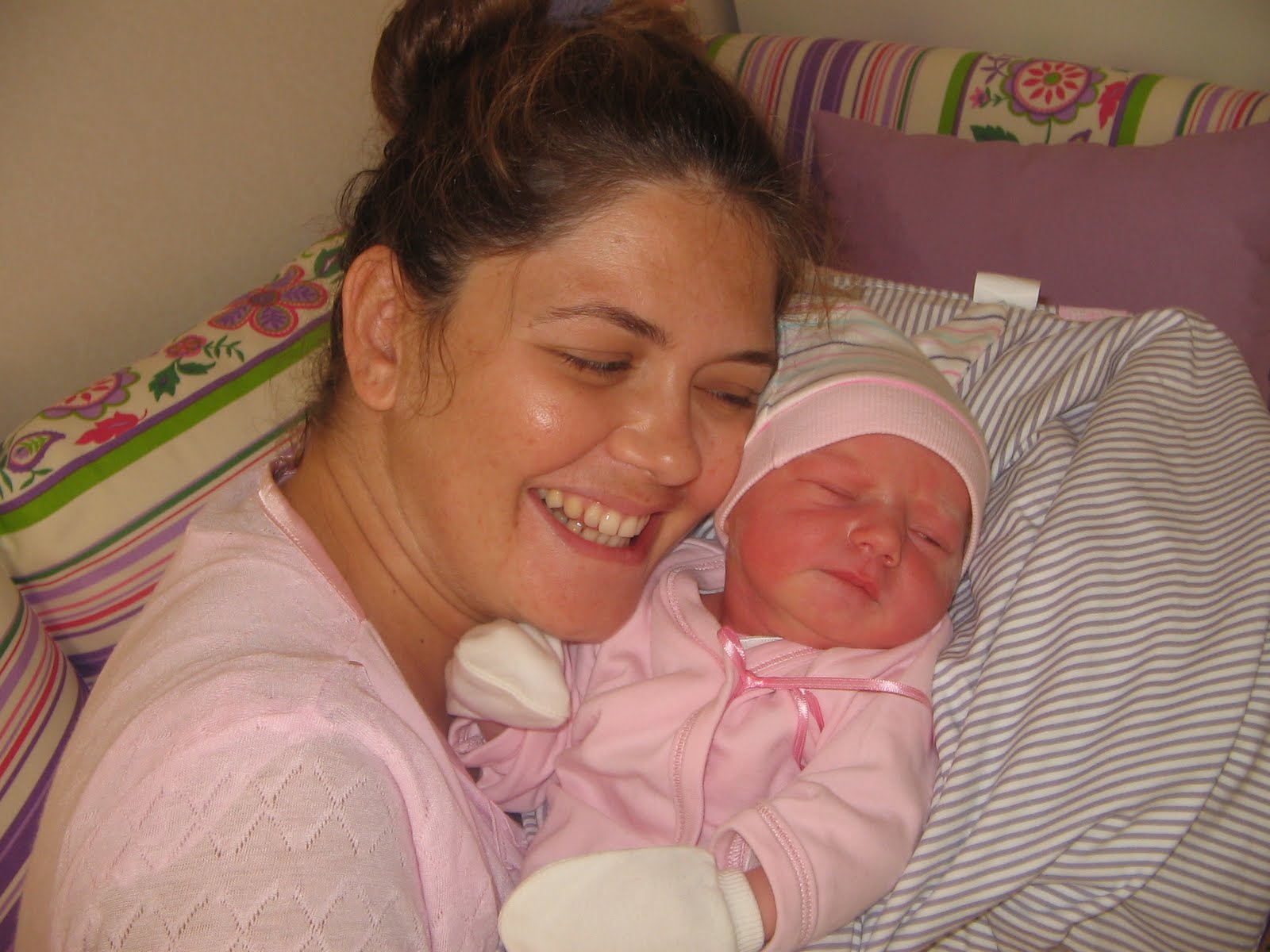 HERTELDEN Hoşgeldin Begüm bebek HERTELDEN Hoşgeldin Begüm bebek