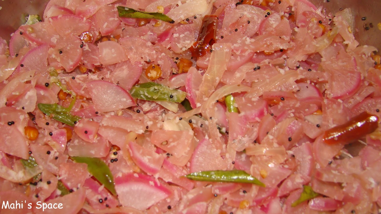 Radish Poriyal/Mullangi Poriyal Mahi's Kitchen