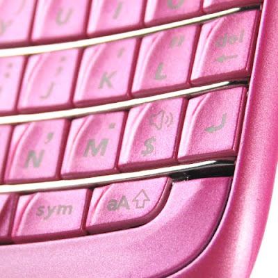اكسسوار بلاك بيري .. BlackBerry+Bold+9700+9020+Onyx+Housing+Faceplate+Cover+With+Keypad++Battery+Cover+-+Metalic+Pink500-1