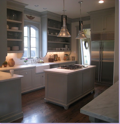 Again a lovely grey kitchen ,