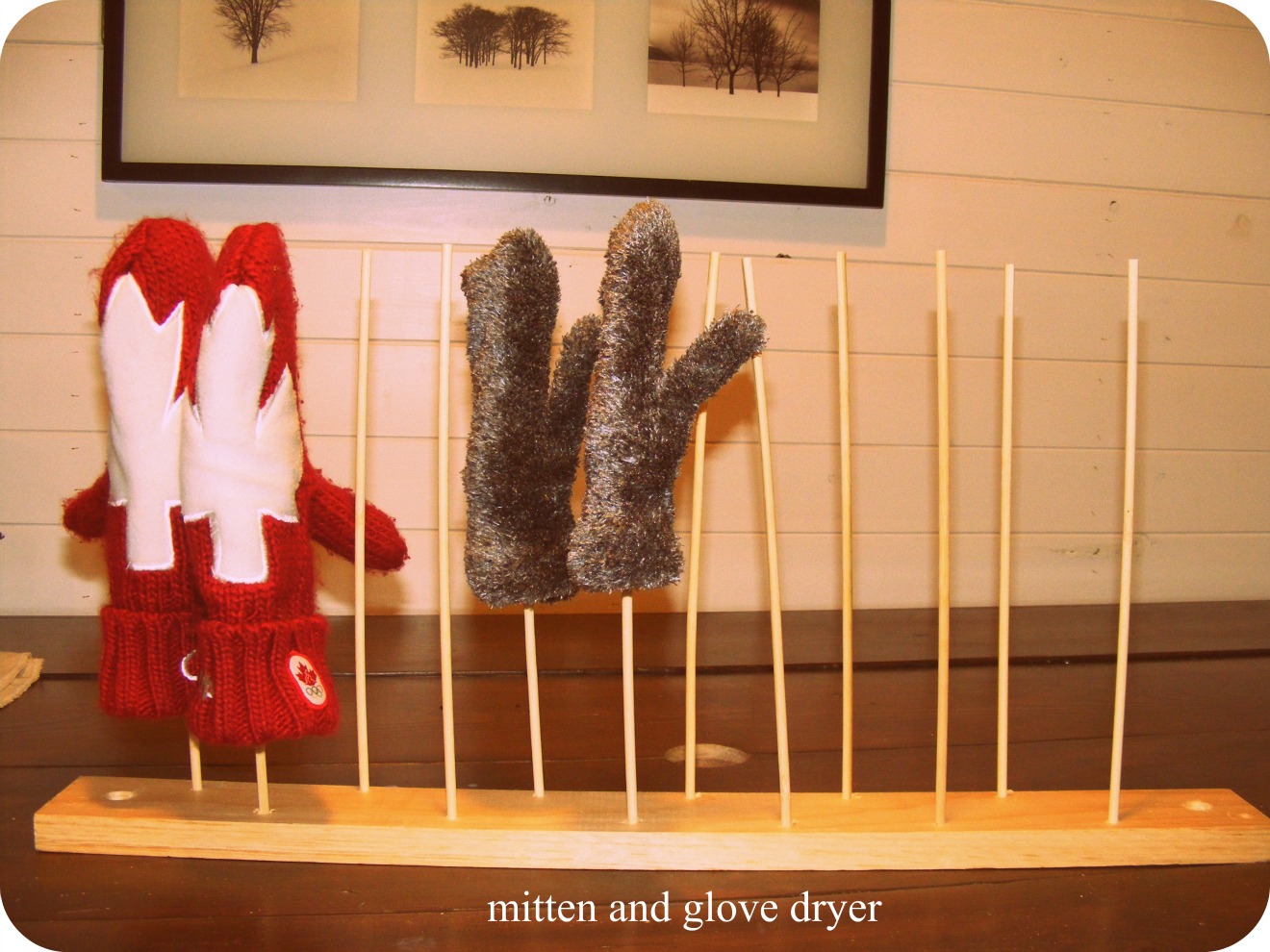 White Wood Easy and inexpensive DIY mitten and glove dryer