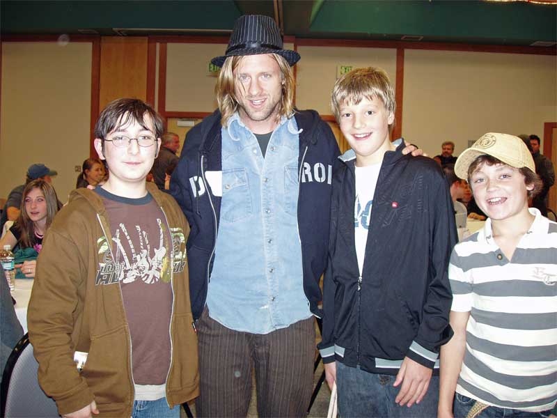 [Switchfoot1.jpg]