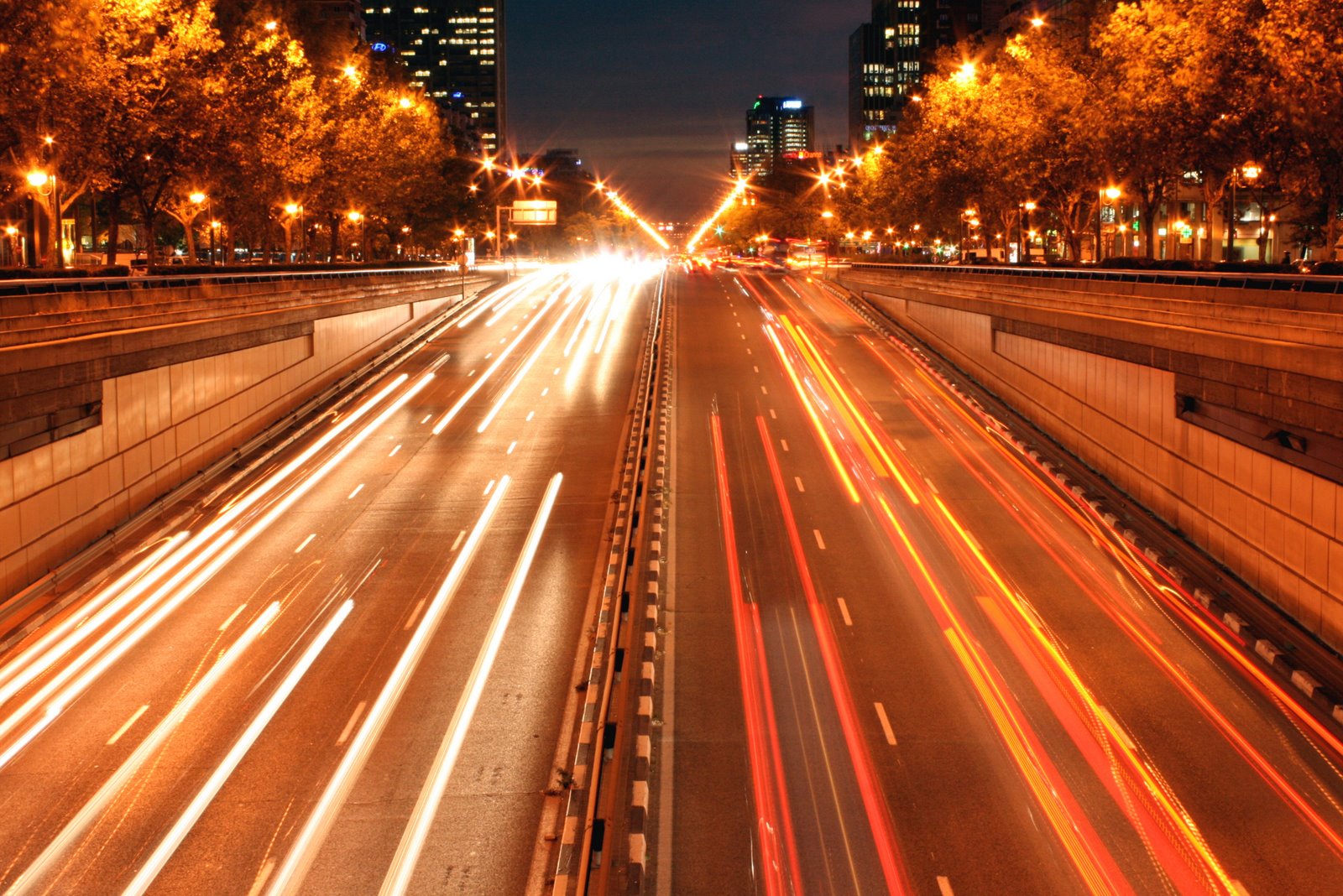 [Luces+y+nada+más.JPG]