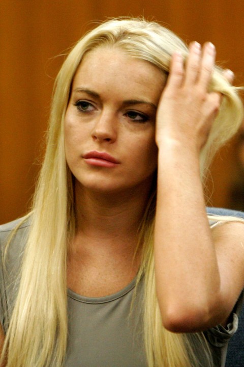 http://2.bp.blogspot.com/_5MwaaS2L6UA/TFZnElXWLlI/AAAAAAAAOFo/yi6xUQKLVpI/s1600/0802-lindsay-lohan-meth-04-480x720.jpg