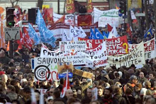 Manif Tüntet