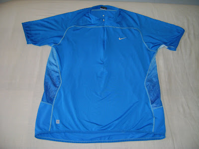 remeras nike con cuello
