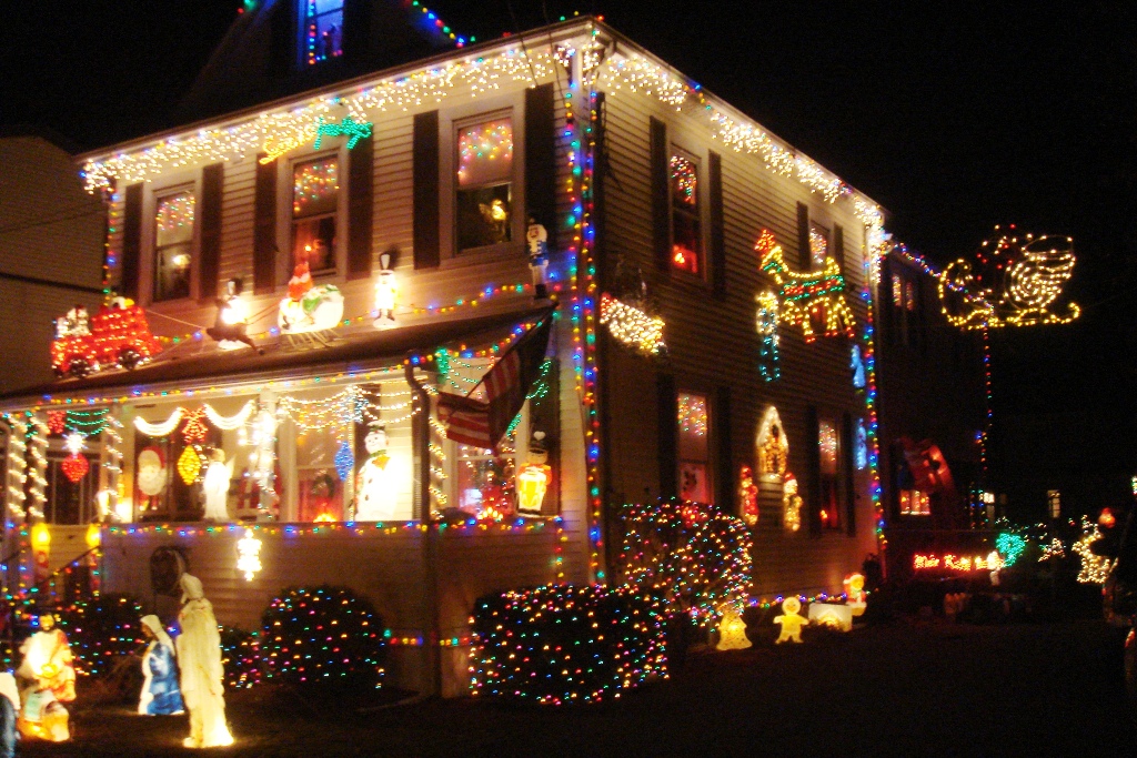 [House on Emerson Street Side.jpg]