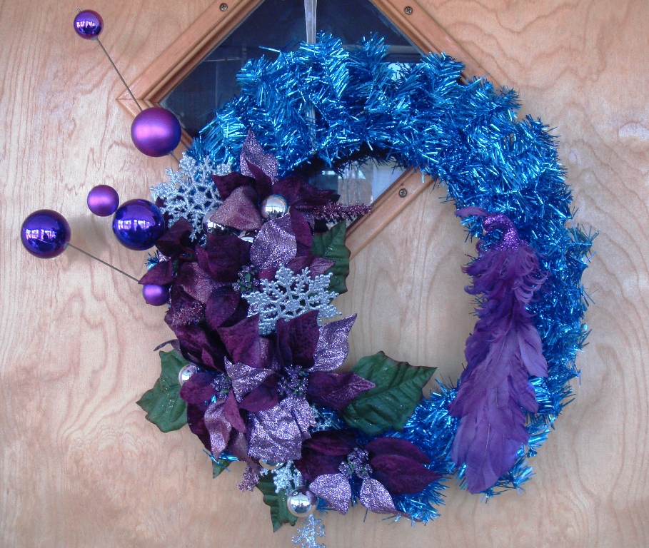 [Wreath 2009.jpg]