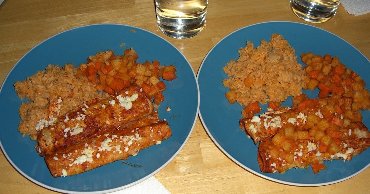 Frida & Diego Eat Enchiladas Placeras