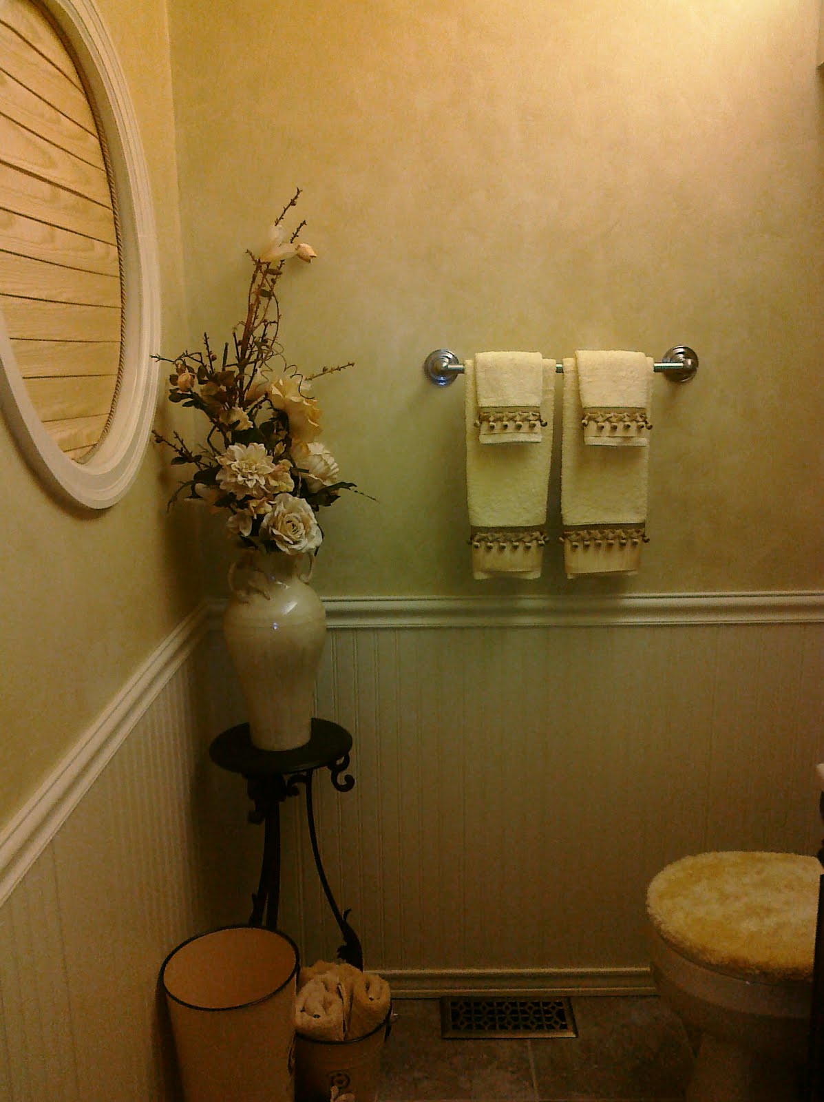 I Do Designs Round Window Covering