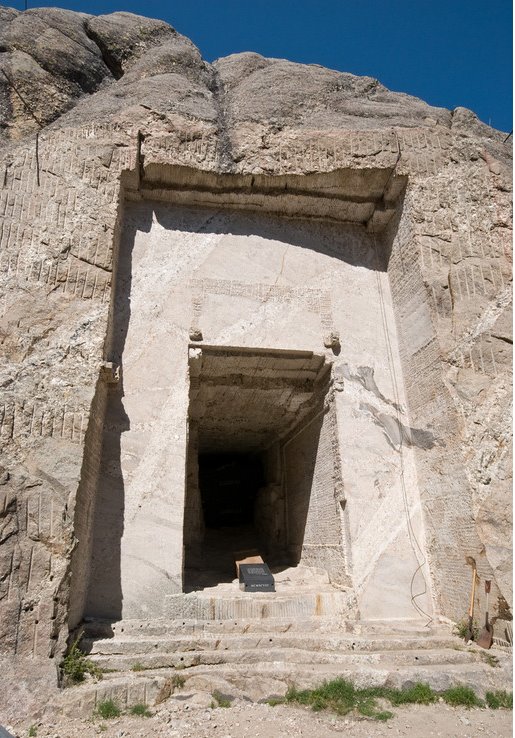 http://2.bp.blogspot.com/_5XR93M4YAc8/R--DzsouA8I/AAAAAAAACF8/fHEjxik-N8c/s0/rushmore+4.bmp