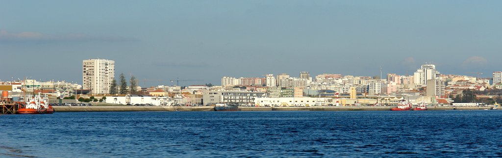[Setubal_panoramica.jpg]