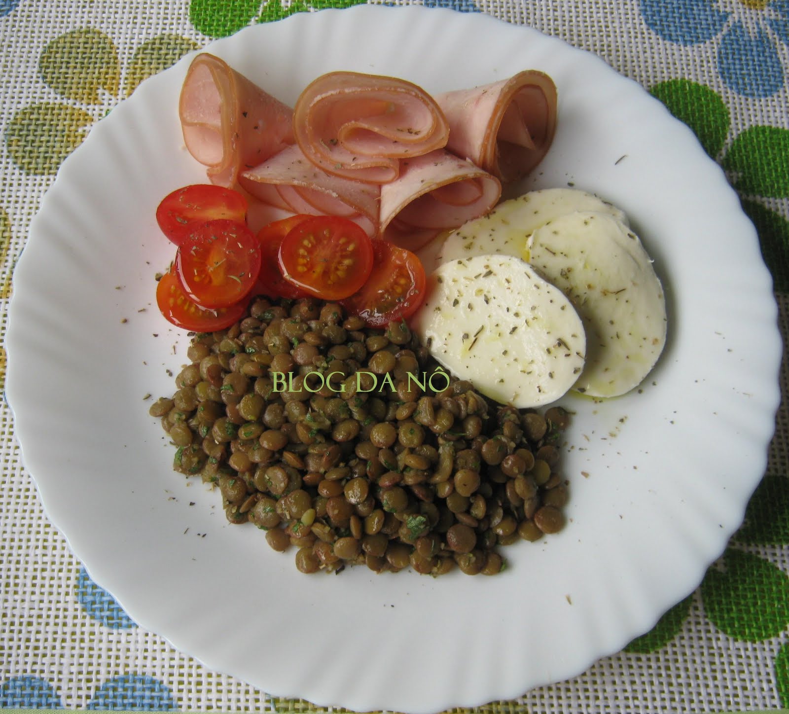 [Salada+de+Lentilhas.JPG]