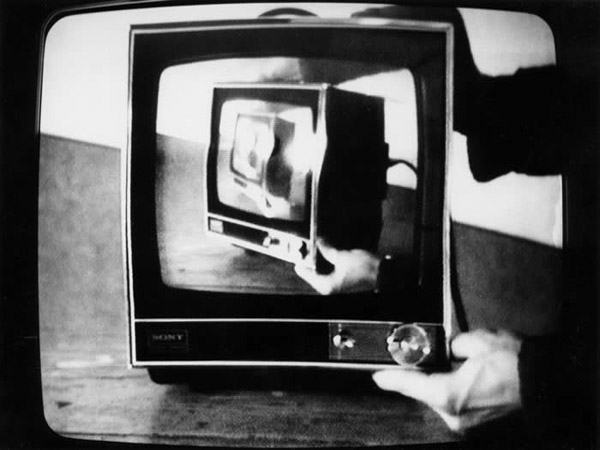 Monitor (Stephen Partridge, 1975)