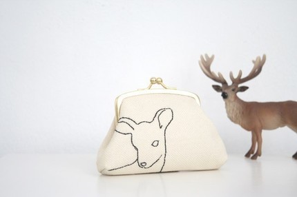 [deer+fram+purse.jpg]