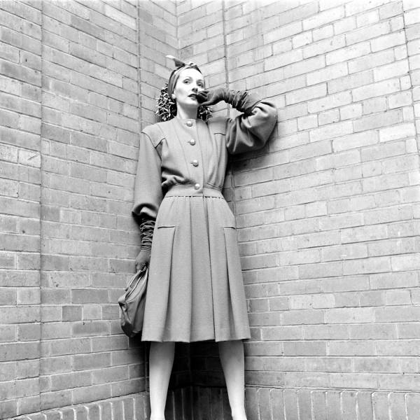 BULLET BRA MAMA photo Retro 1950's Sassy Sweater Gal Fashion Model 12 