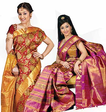 Learn How to Wear Bridal Sarees from Sakhi India