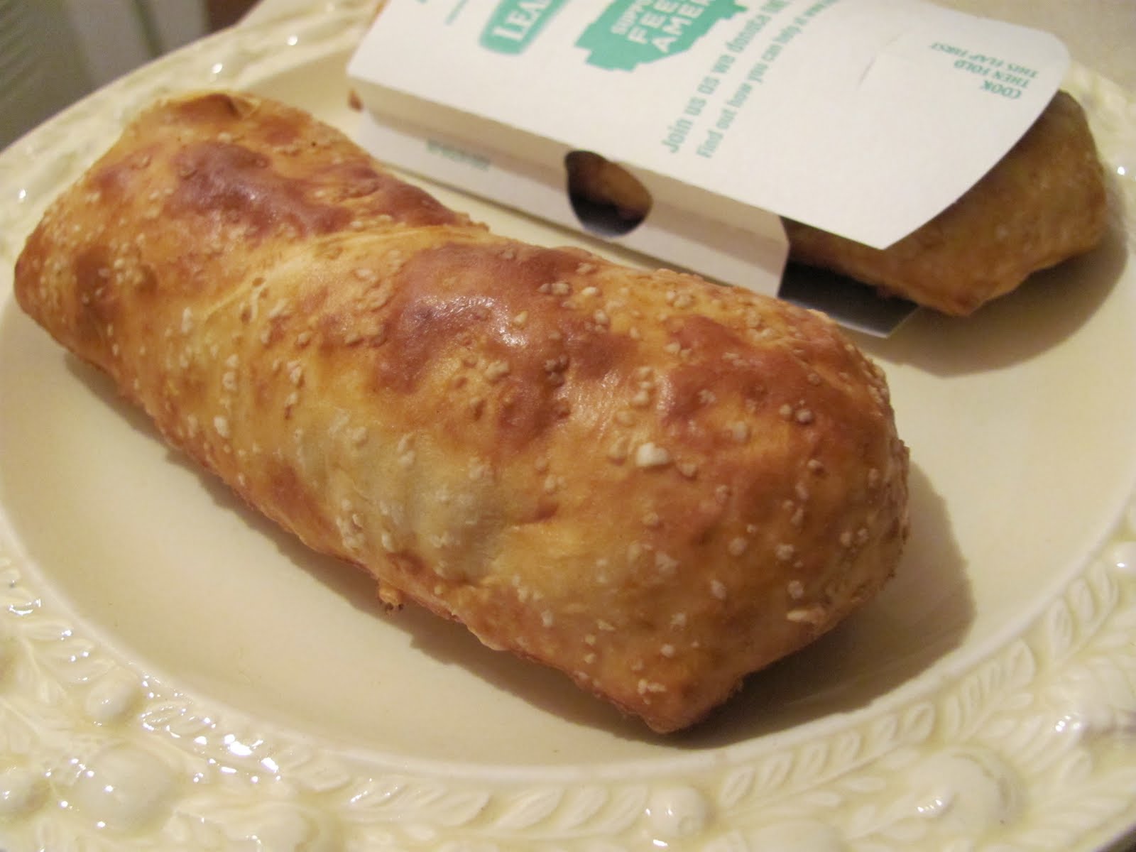 Foodette Reviews Lean Pockets Pretzel Bread Grilled Chicken Jalapeno