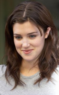Lucy Griffiths Lucy+griffiths1