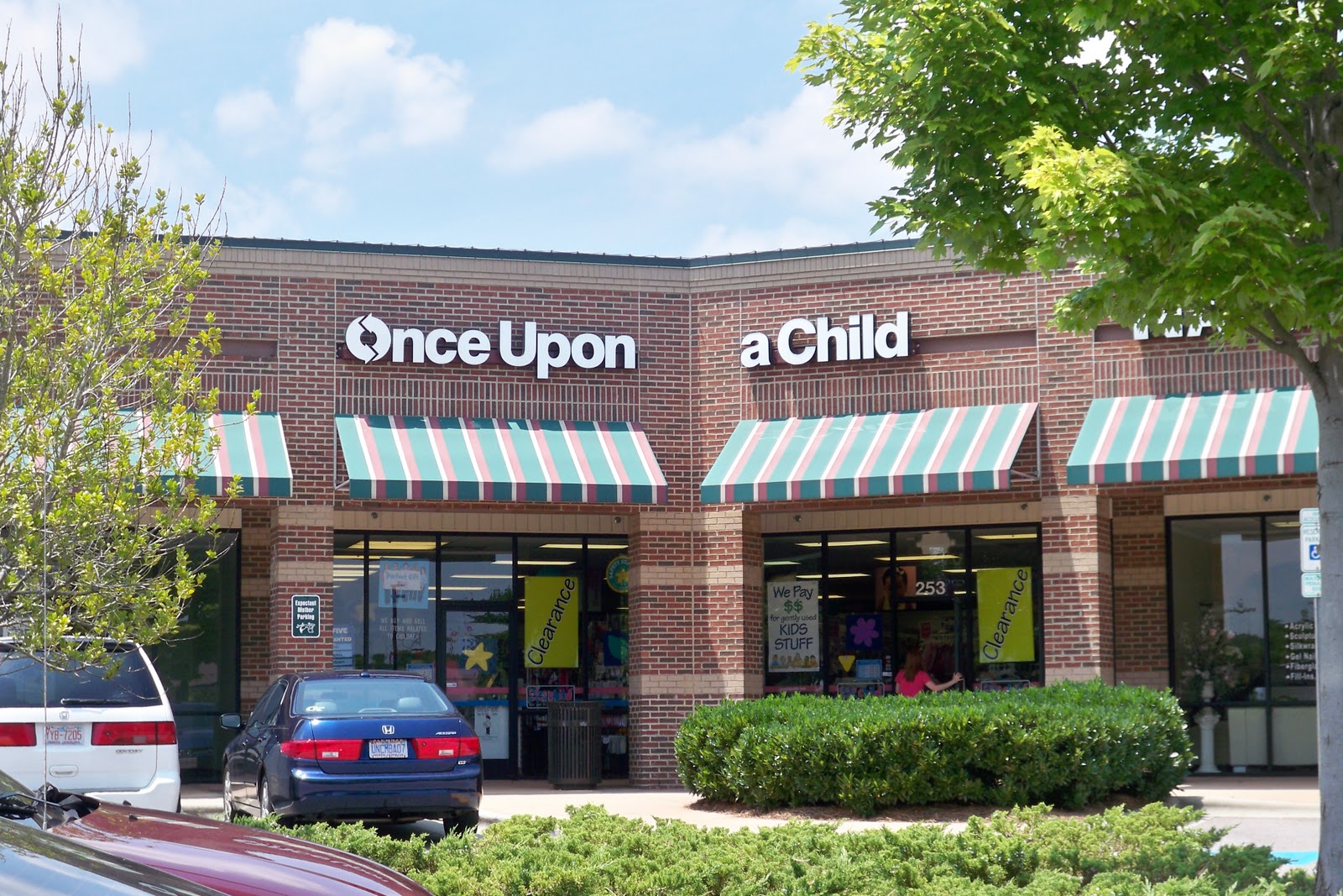 Once Upon a Child A Guide for Parents in the Triangle Region of NC Mom in the Triangle