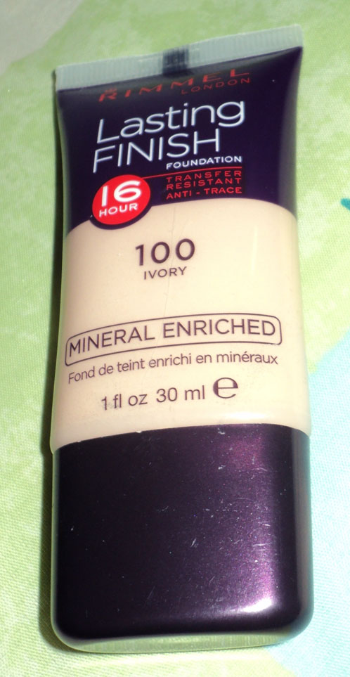 the Rimmel Lasting Finish