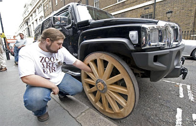 Hummer-Wooden-Wheels.jpg