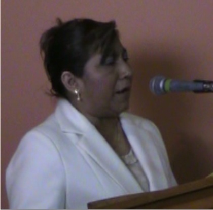 Presidenta del Centro Social Cajabamba, Rita Casana apoya reelección de alcalde Carlos Urbina