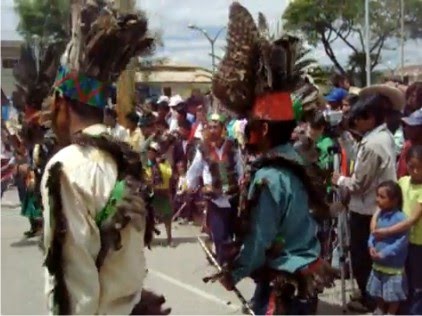 Una demostración de la danza "los emplumados" de Cajabamba
