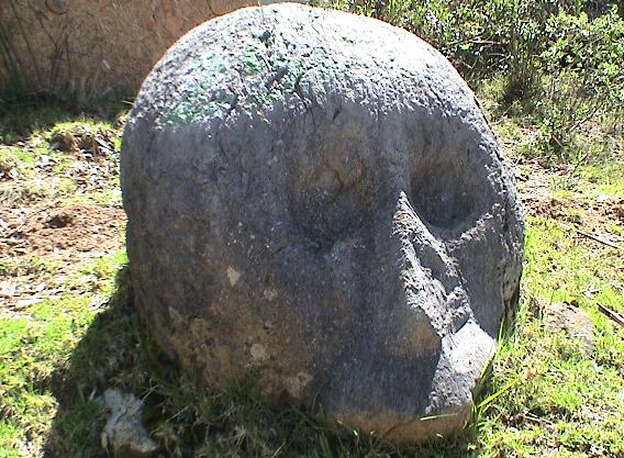 Calavera de Piedra - Cajabamba