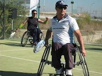 Padel adaptado para personas con discapacidad física Padel adaptado para personas con discapacidad física