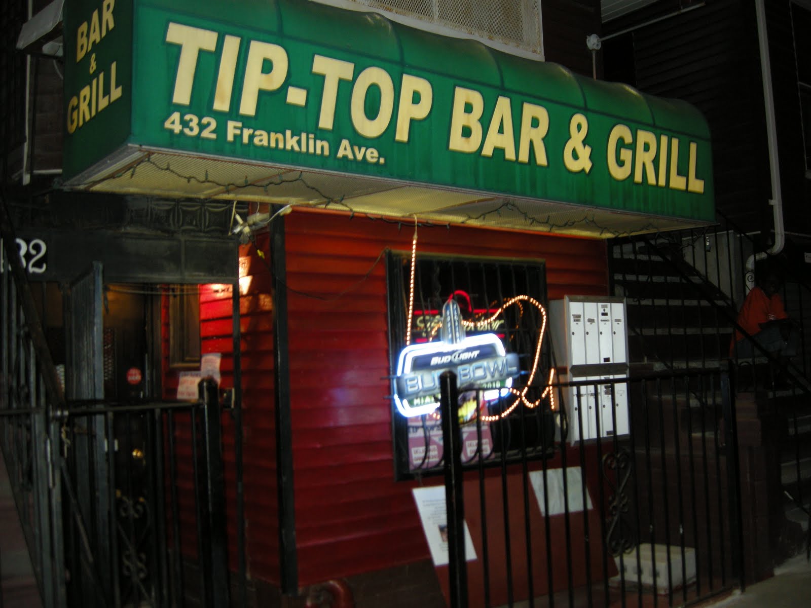 Pearl Diving Black Velvet ( in tribute to James Brown!) at Tip Top Bar