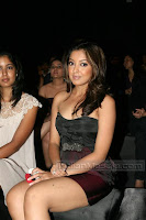 Tanushree Dutta hot cleavage @ the Lakme Fashion Week 2010