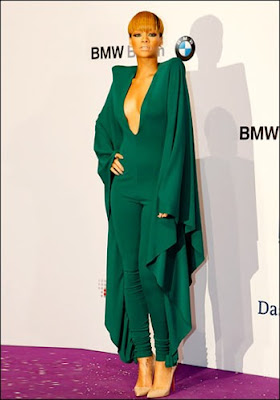 Top 10 best outfits for People magazine 2010