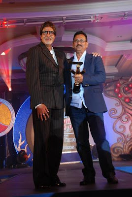 Hema Malini and Amitabh Bachchan at Time Travel award event pictures