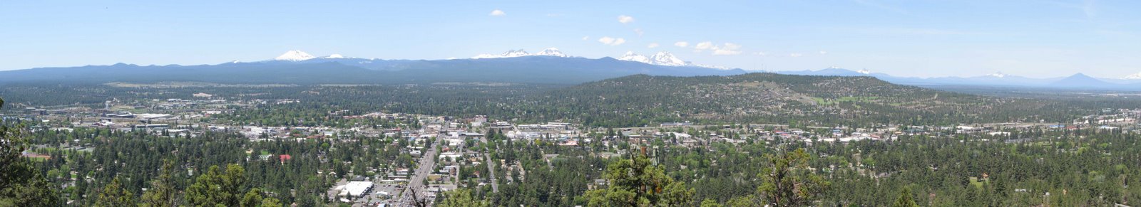 [Bend+Panorama.JPG]
