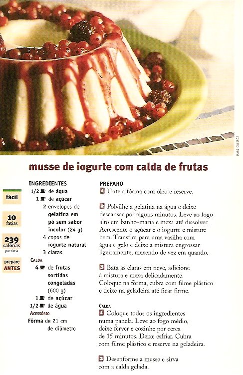 [Musse+de+iogurte+com+calda+de+frutas.bmp]