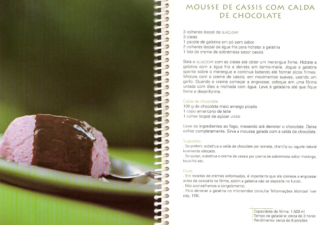 [Mousse+de+cassis+com+calda+de+chocolate.bmp]