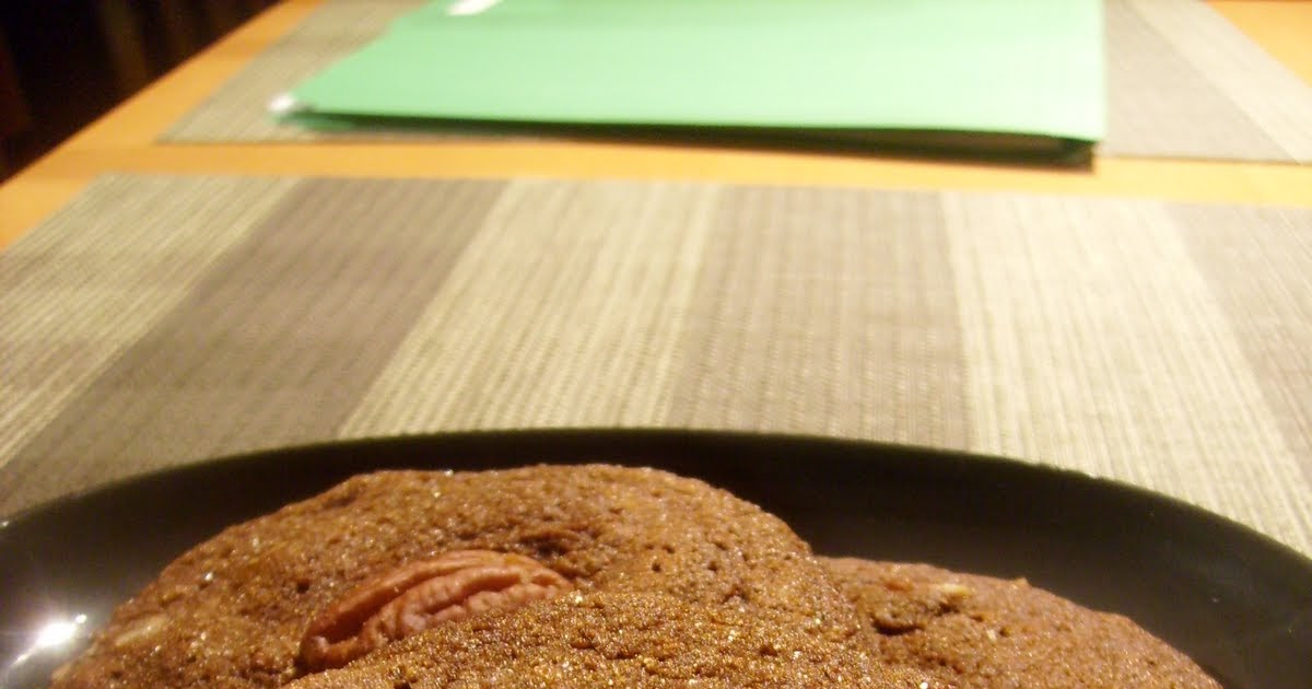 Salutetosanity Molasses Pecan Cookies